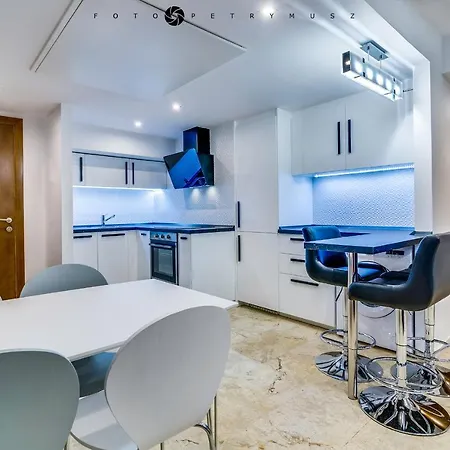 2 Bedrooms Deluxe In La Entrada Punta Prima Apartamento *